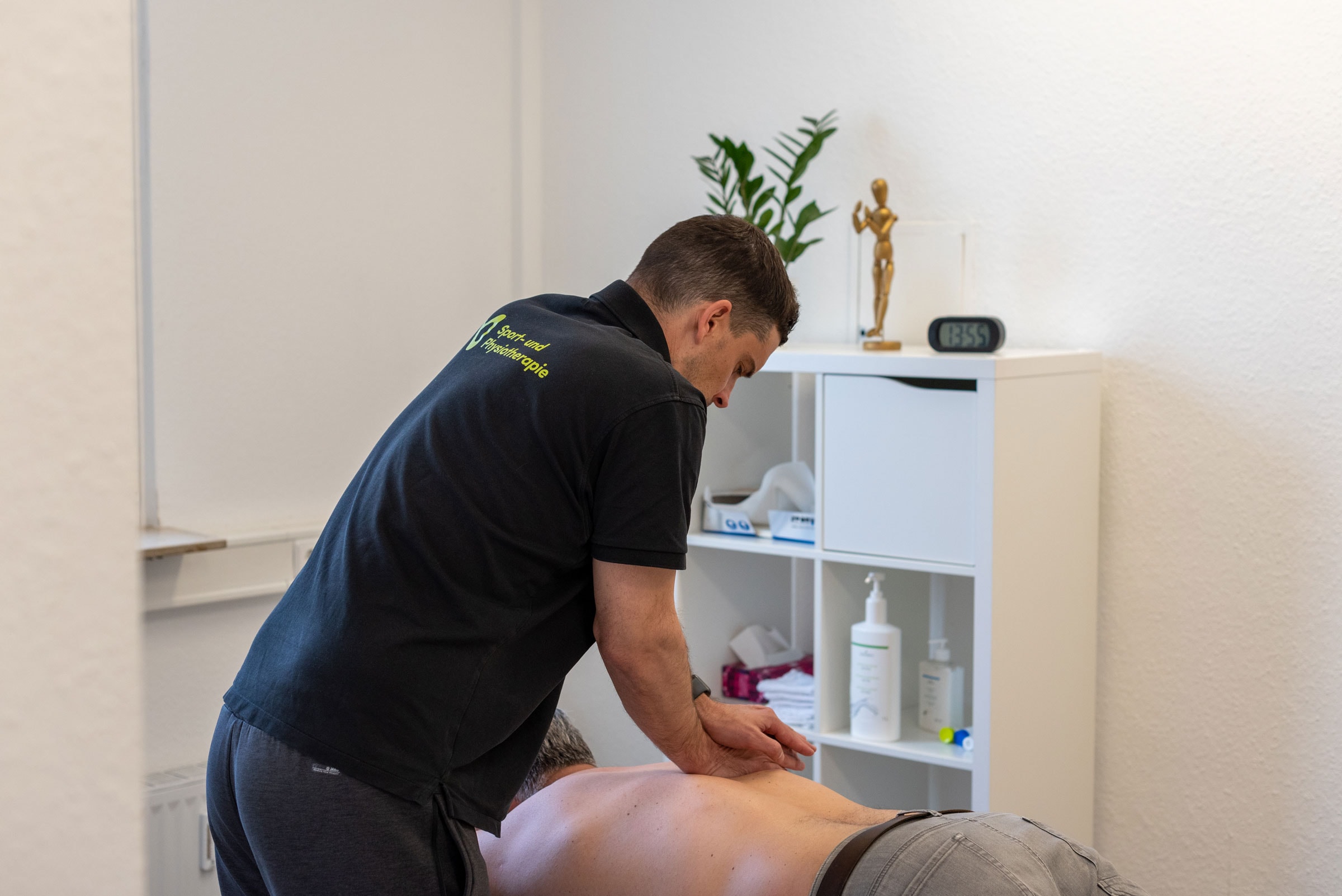 Michael Zügel während der Behandlung